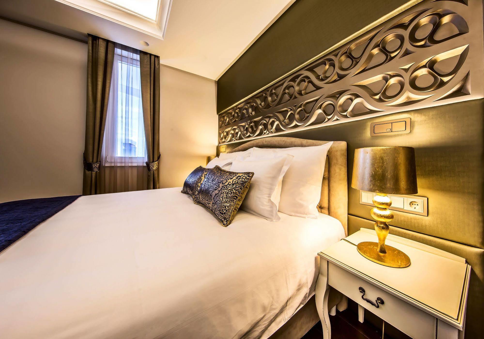Prestige Hotel